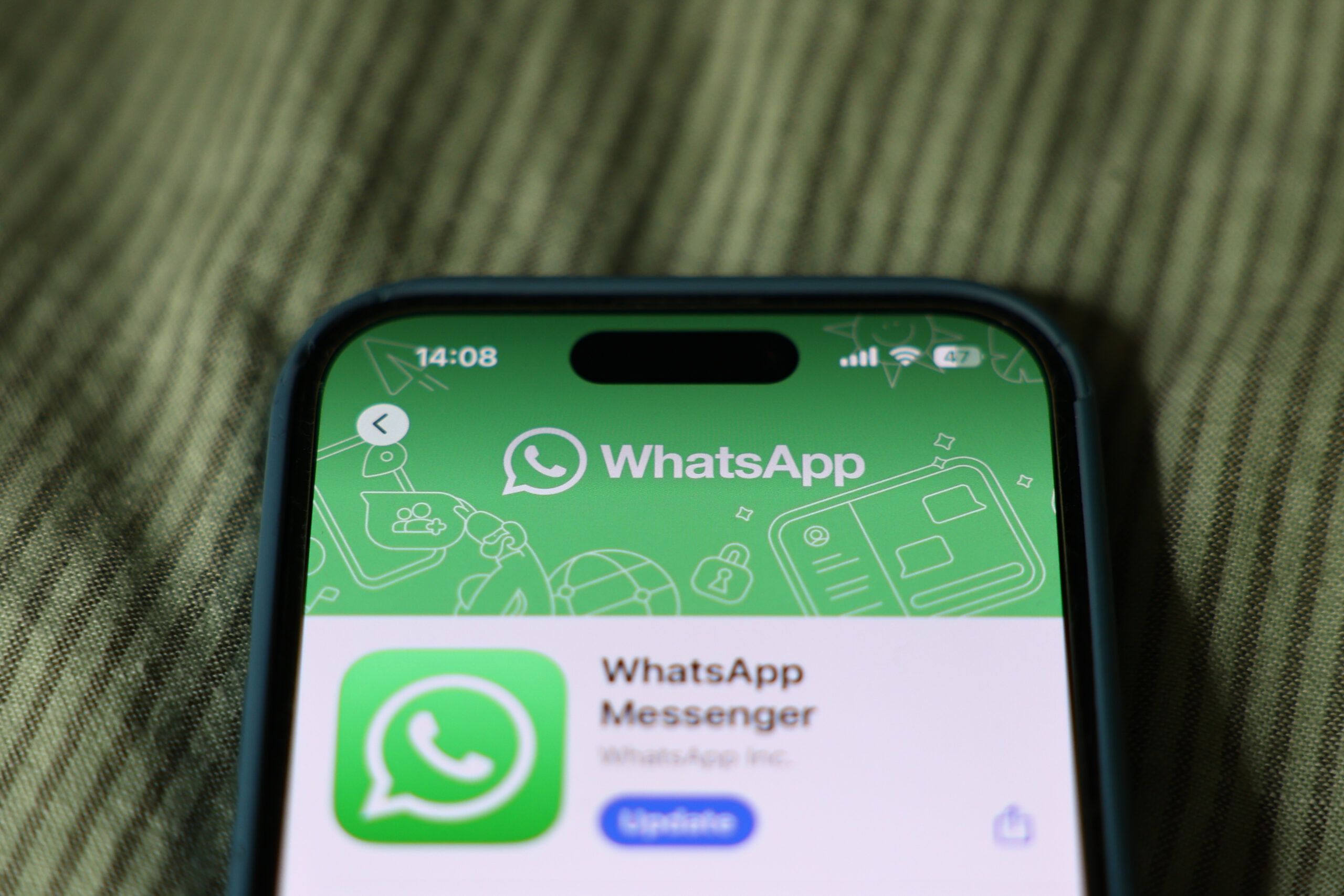 Суд в Москве отказался рассматривать иск россиян против ограничений Telegram и WhatsApp