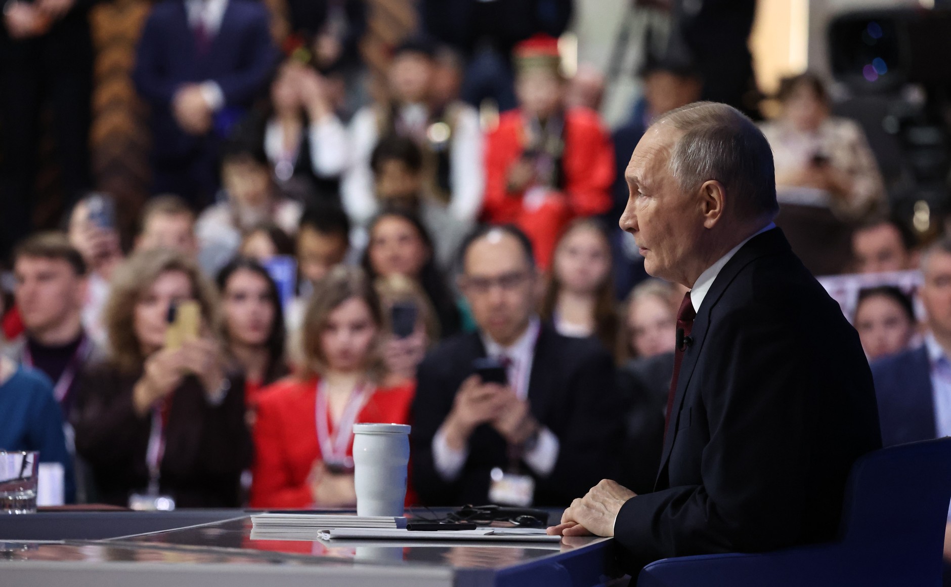 В Москве состоялась прямая линия с президентом России Владимиром Путиным