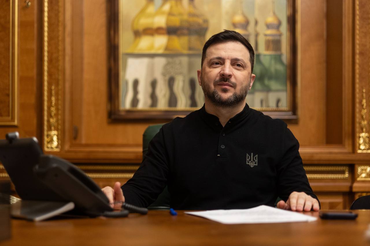 Владимир Зеленский отверг встречу в с Владимиром Путиным Москве