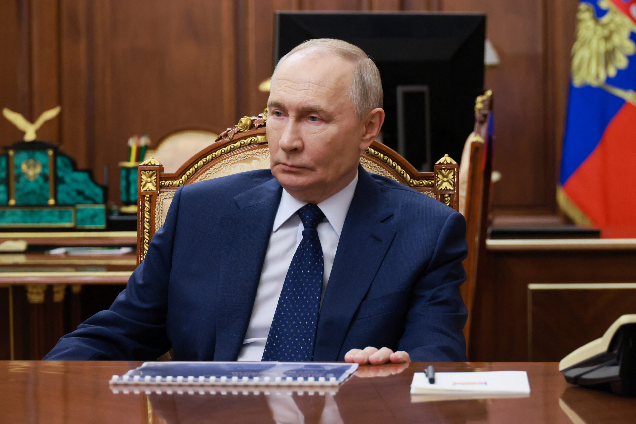 Почти 45% указов Путина в 2025-м секретные. Из 1010 президентских указов 449 не были опубликованы