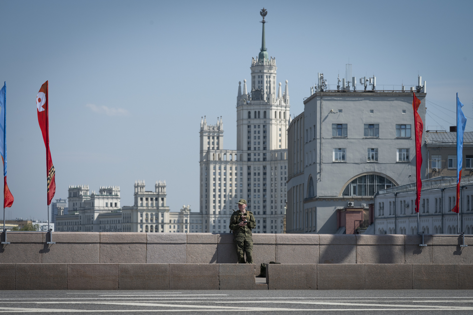 Украинские беспилотники атаковали Москву, более 20 регионов России и объект Минобороны в Наро-Фоминске